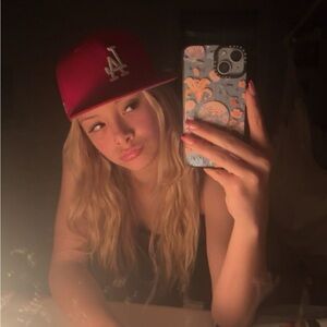 Meet your Posher, Alana